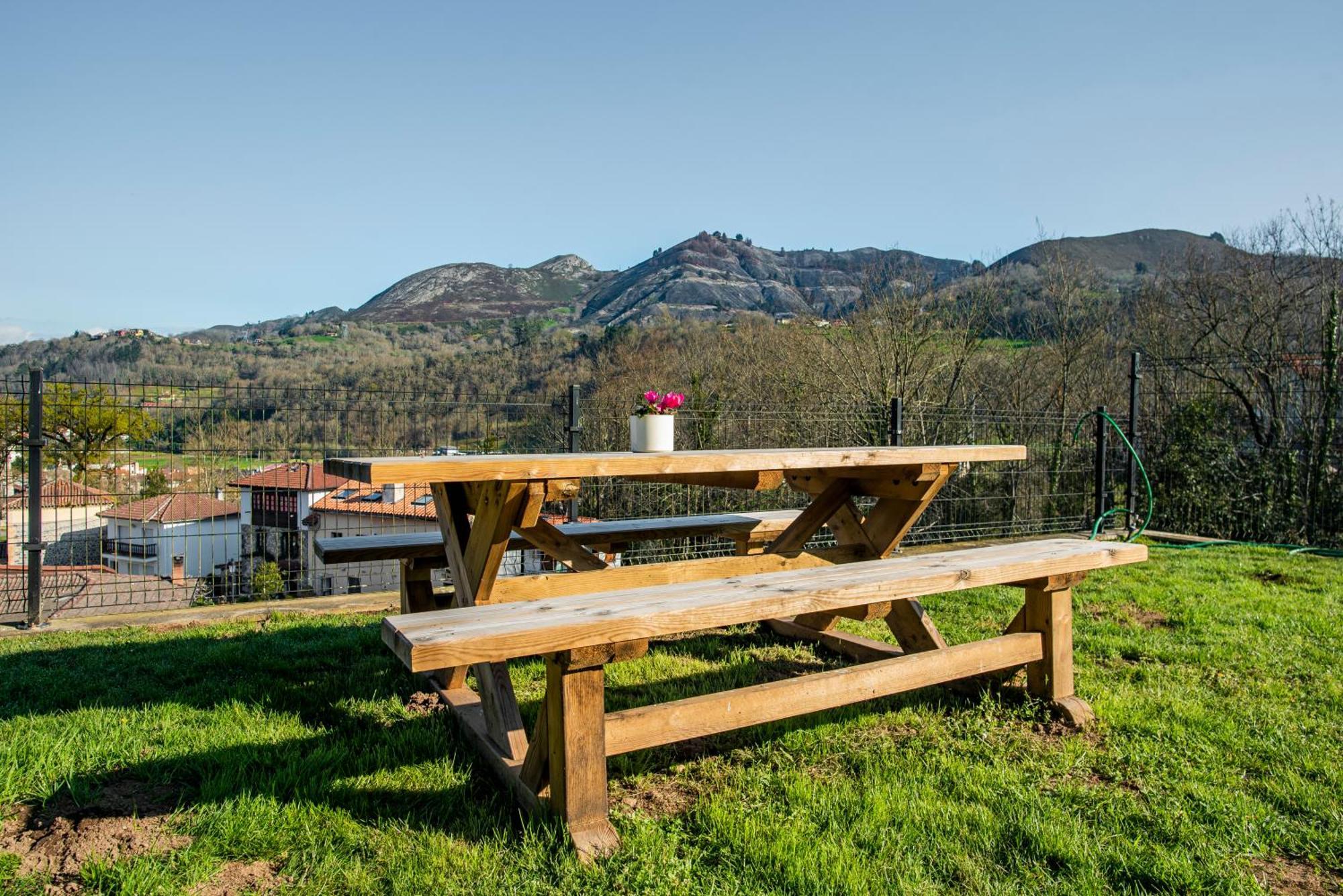 Apartamento Cangas Relax กังกัส เด โอนิส ภายนอก รูปภาพ